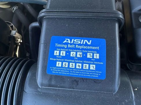 Used 2003 Toyota Sequoia SR5 image 32