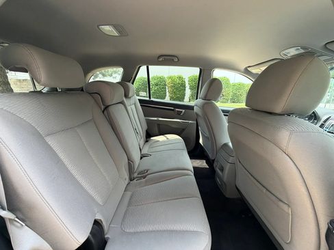 Used 2009 Hyundai Santa Fe GLS FWD image 20