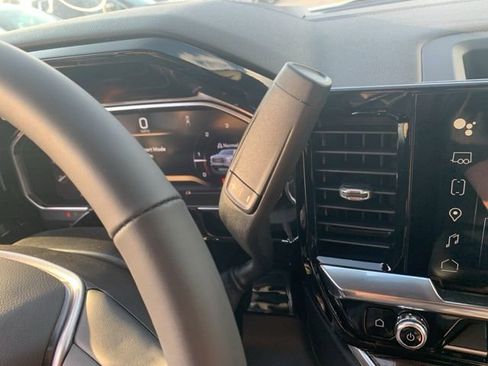 New 2026 GMC Sierra 1500 Elevation image 20