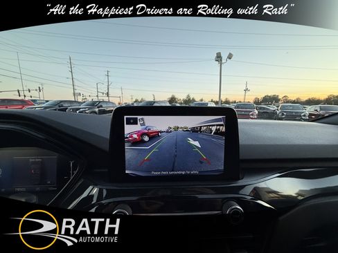 Used 2025 Ford Escape ST-Line image 16