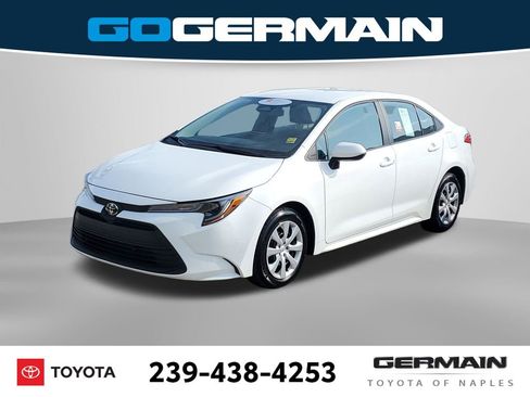 Certified 2025 Toyota Corolla LE image 1