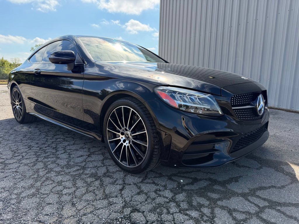 Used 2023 Mercedes-Benz C 300 Coupe image 3