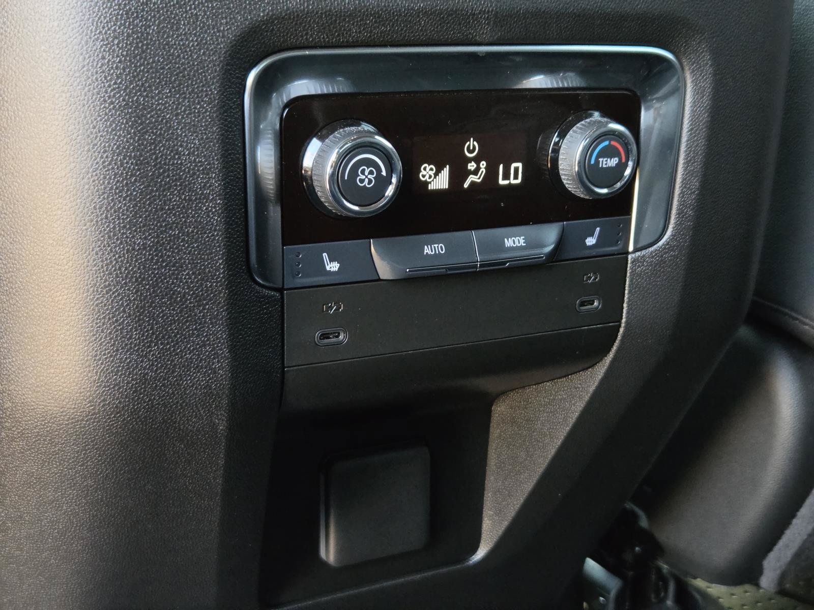 Used 2026 Chevrolet Tahoe RST w/ Comfort Package RWD image 16