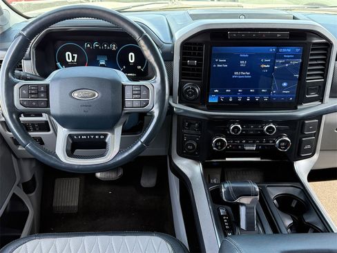 Used 2021 Ford F150 Limited image 11