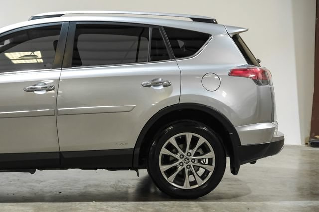 Used 2017 Toyota RAV4 Limited AWD/4WD image 16