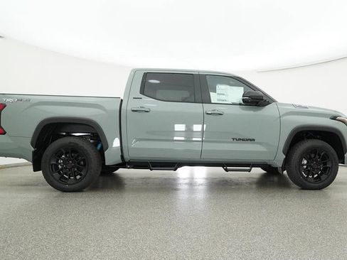 New 2025 Toyota Tundra Limited image 27