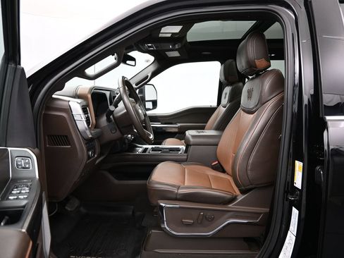 Used 2023 Ford F250 King Ranch w/ Tremor Off-Road Package AWD/4WD image 9