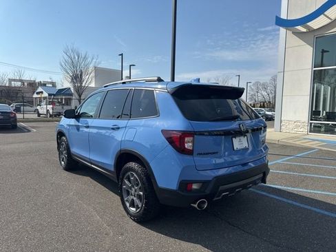Certified 2025 Honda Passport TrailSport image 6