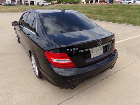 Used 2014 Mercedes-Benz C 300 4MATIC Sedan image 28