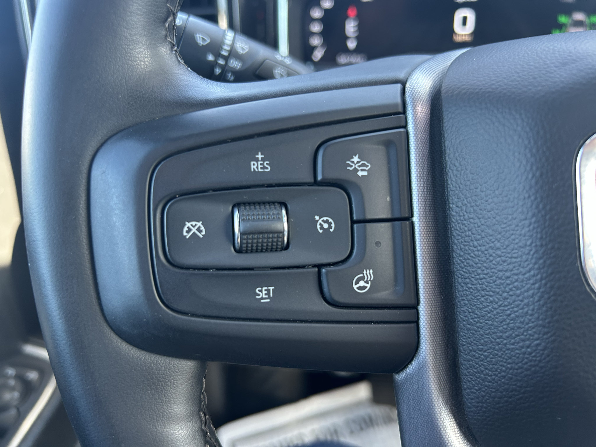 Used 2024 GMC Sierra 1500 SLE AWD/4WD image 17