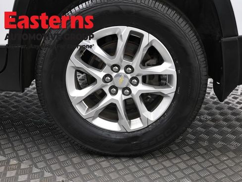 Used 2021 Chevrolet Traverse LS w/ LPO, Floor Liner Package AWD/4WD image 34