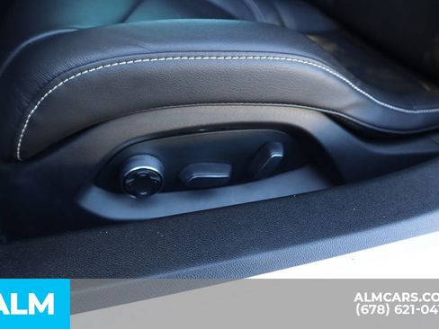 Used 2020 Chevrolet Corvette Stingray Preferred Cpe w/ 2LT Preferred Equipment Group image 17