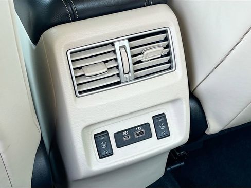 Used 2023 Nissan Maxima Platinum w/ Sport Mat Group image 27