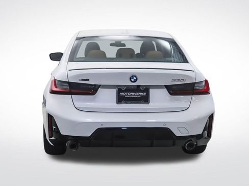 New 2026 BMW 330i xDrive Sedan w/ M Sport Package AWD/4WD image 4
