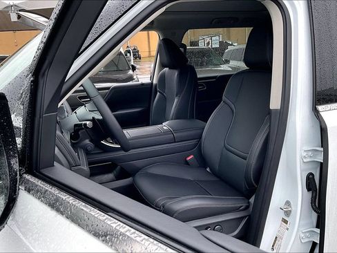 New 2026 INFINITI QX80 Pure w/ Cargo Package RWD image 13