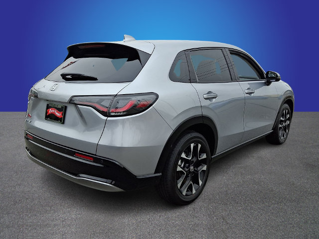 Used 2027 Honda HR-V EX-L image 4