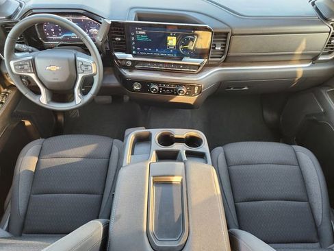 Used 2023 Chevrolet Silverado 1500 LT image 26