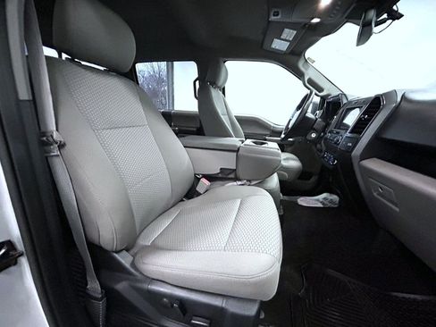 Used 2019 Ford F150 XLT w/ Equipment Group 302A Luxury image 15