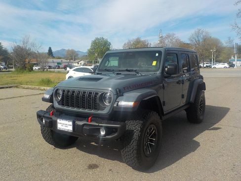 New 2026 Jeep Wrangler Unlimited Rubicon image 2