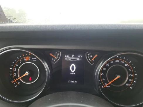 Certified 2021 Jeep Wrangler Unlimited Sport image 13