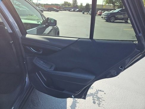 Used 2025 Subaru Outback Premium image 14