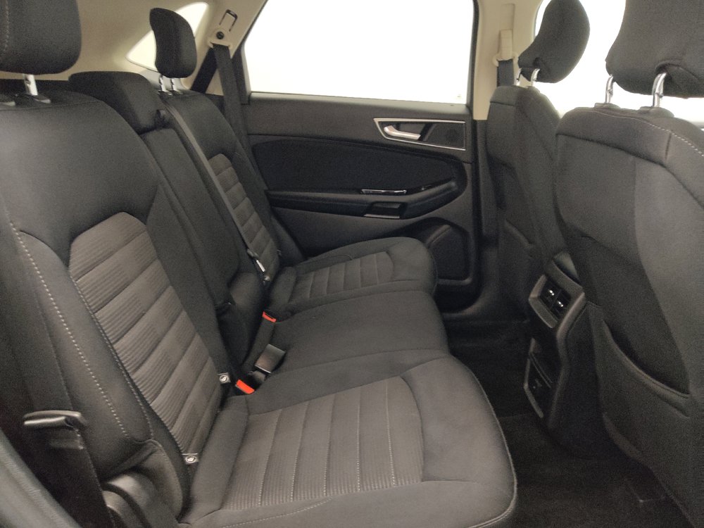 Used 2018 Ford Edge SEL AWD/4WD image 19