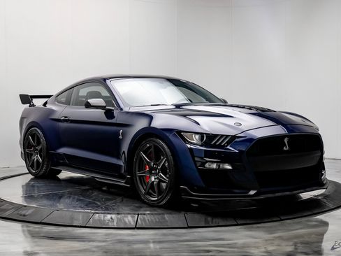 Used 2020 Ford Mustang Shelby GT500 w/ Carbon Fiber Track Pack image 19