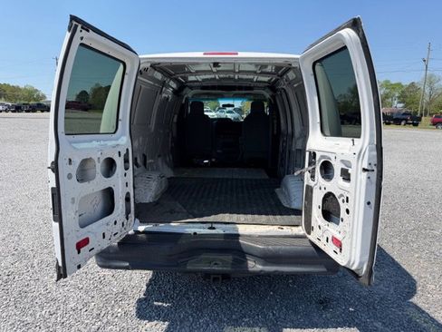 Used 2013 Ford E-150 and Econoline 150 w/ Commercial Cargo Van Pkg image 12