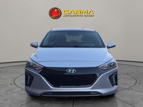 Used 2019 Hyundai Ioniq Hatchback 4D image 12