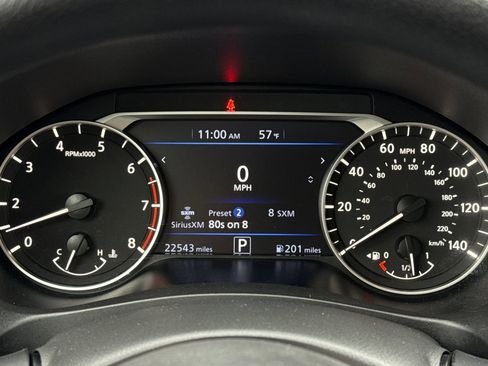 Used 2024 Nissan Altima 2.5 SV image 19