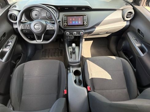 Used 2025 Nissan Kicks Play S FWD image 17