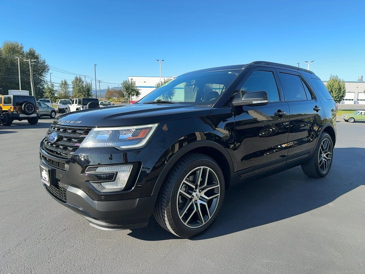 Used 2017 Ford Explorer Sport w/ Equipment Group 401A AWD/4WD image 1