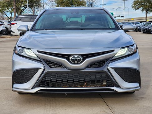 Used 2023 Toyota Camry XSE image 8
