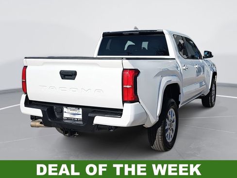 Used 2024 Toyota Tacoma SR5 image 3