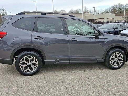 Used 2020 Subaru Forester Premium w/ Popular Package #1 image 9