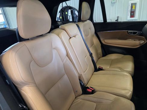 Used 2022 Volvo XC90 T6 Inscription AWD/4WD image 15