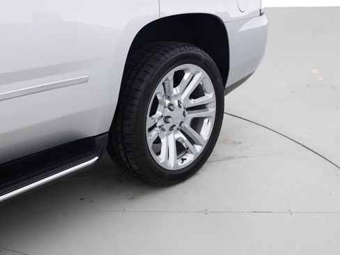 Used 2018 GMC Yukon SLT w/ Premium Edition image 22