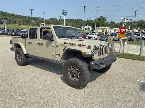 Used 2020 Jeep Gladiator Rubicon AWD/4WD image 4