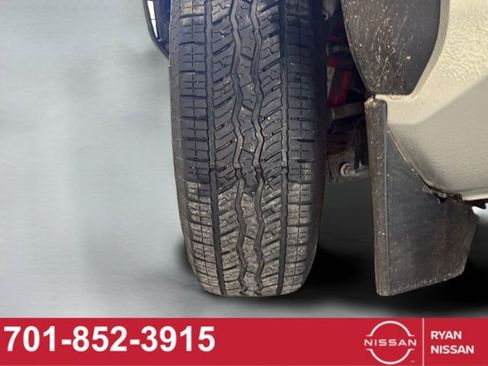 Used 2024 Toyota Tacoma TRD Off-Road w/ TRD Off Road Premium Package image 24