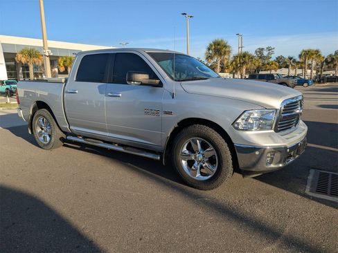Used 2015 RAM 1500 Big Horn image 2
