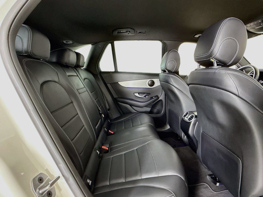 Used 2022 Mercedes-Benz GLC 300 image 15