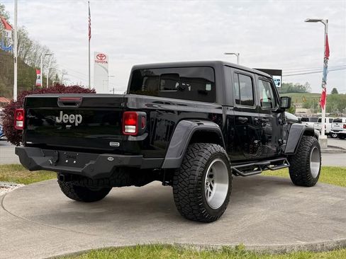 Used 2021 Jeep Gladiator Overland w/ Popular Equipment Package AWD/4WD image 4