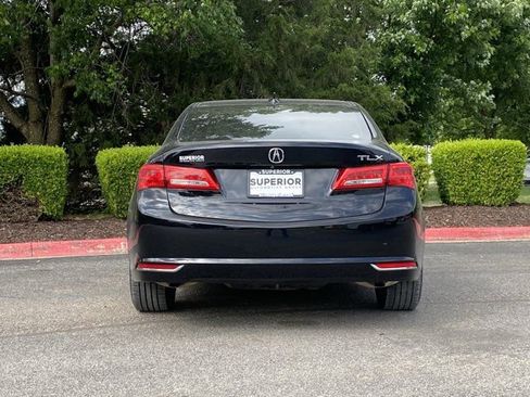 Used 2019 Acura TLX FWD image 5