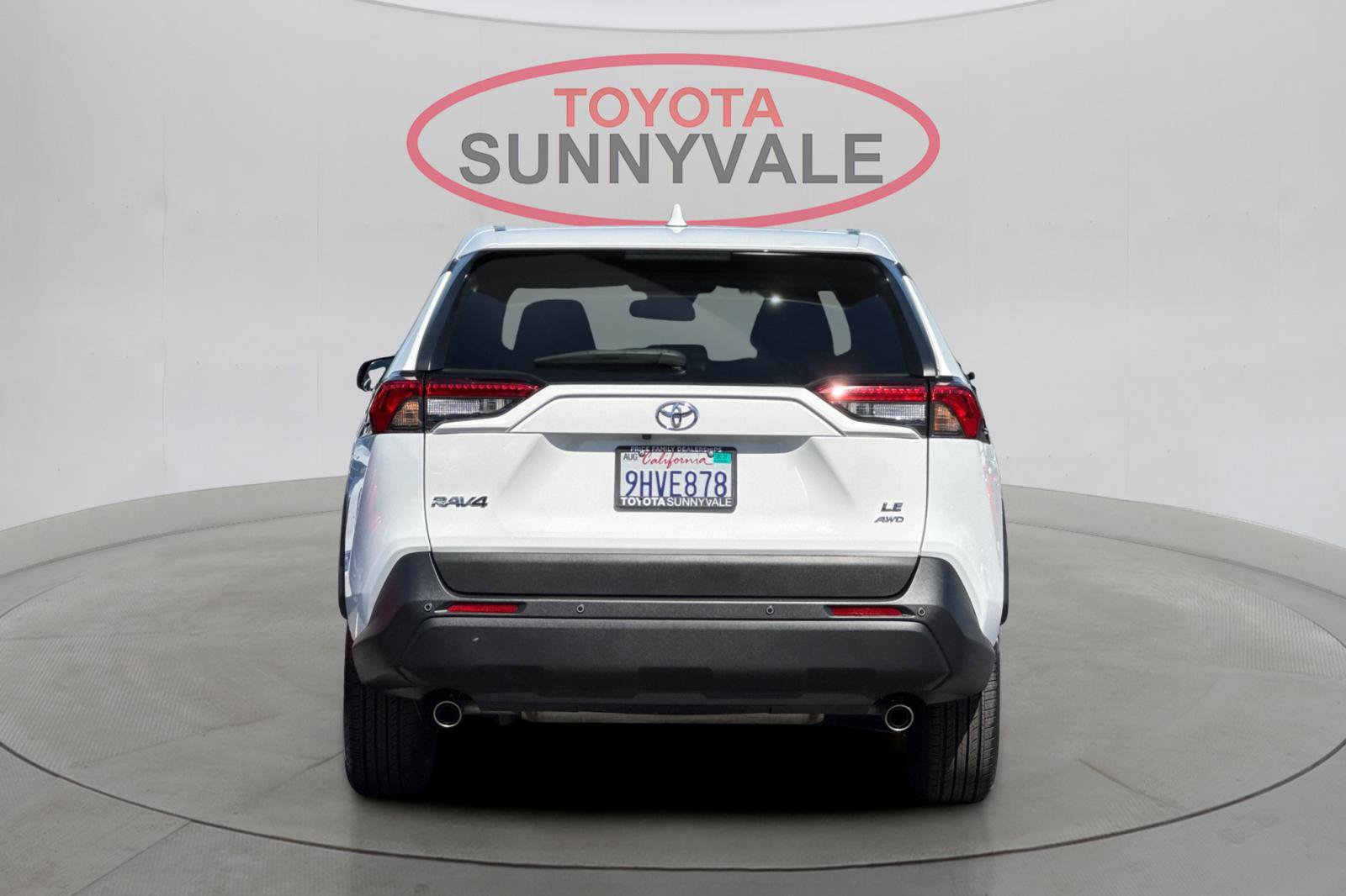 Certified 2023 Toyota RAV4 LE AWD/4WD image 9