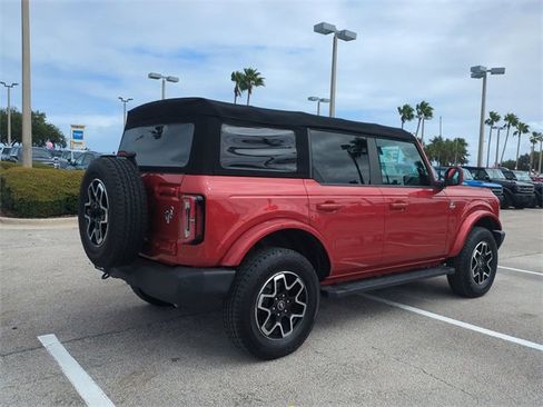 Certified 2023 Ford Bronco Outer Banks image 4
