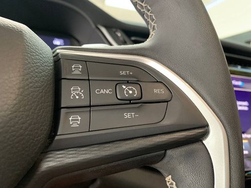 Used 2023 Jeep Grand Cherokee Altitude AWD/4WD image 19