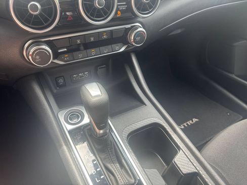 Used 2025 Nissan Sentra SV FWD image 34