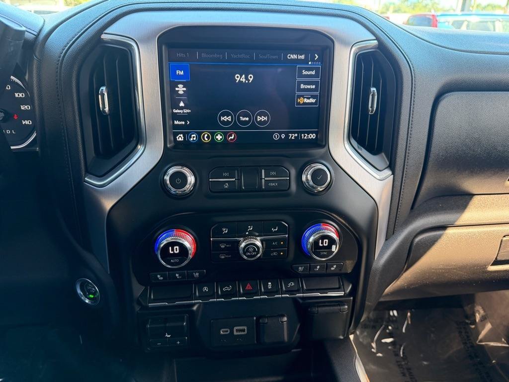 Used 2021 GMC Sierra 1500 SLT w/ SLT Premium Package RWD image 16
