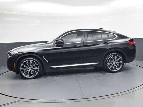 Used 2025 BMW X4 xDrive30i w/ Premium Package image 7
