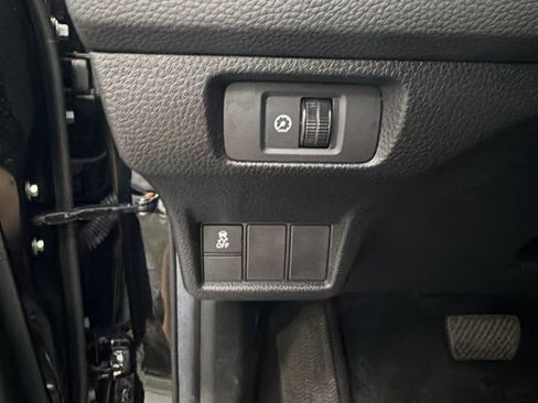 Used 2025 Honda Civic LX image 29
